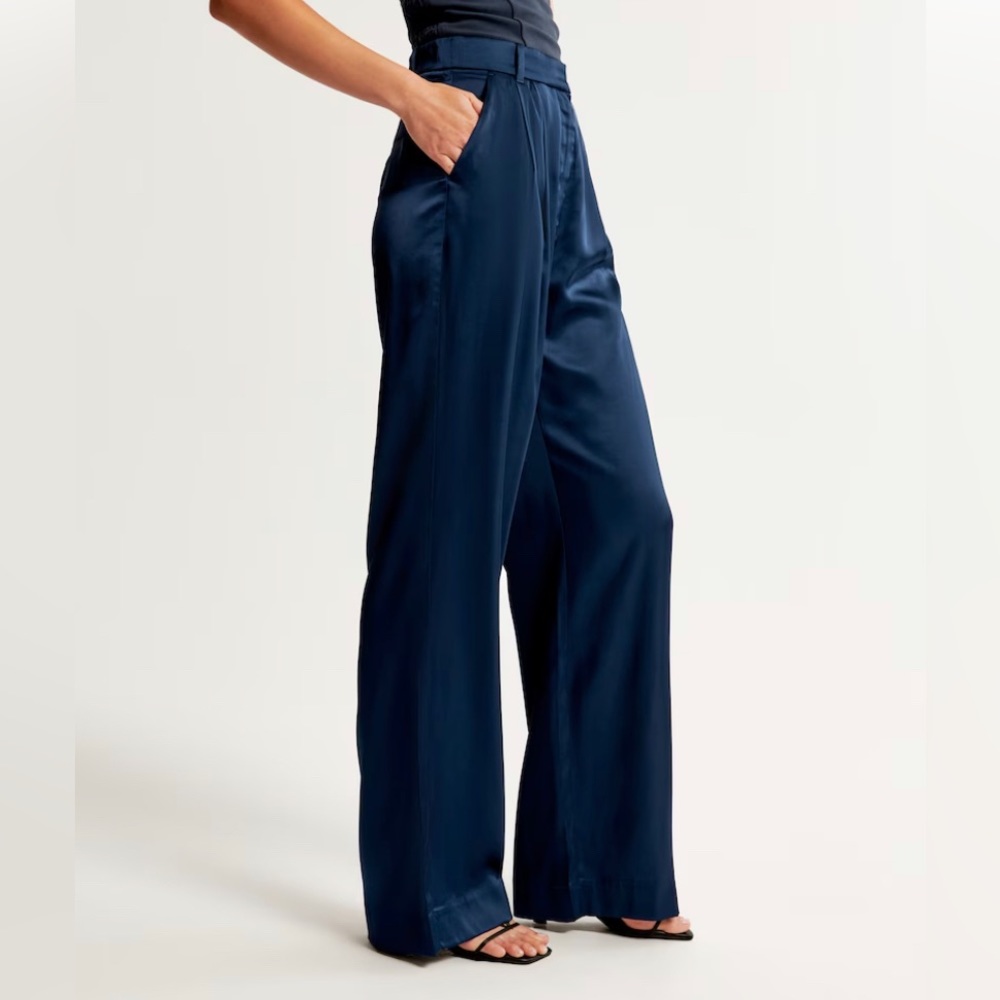 A&F Sloane Tailored Satin Pant